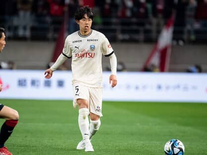 川崎フロンターレの逆転劇を生んだのはPK判定のせいだけではない。背景に左SB佐々木旭の投入