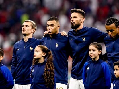 森保にあって、デシャンにはなかったのもの。ゆえにトルシエは、フランス代表への危惧を強めていた