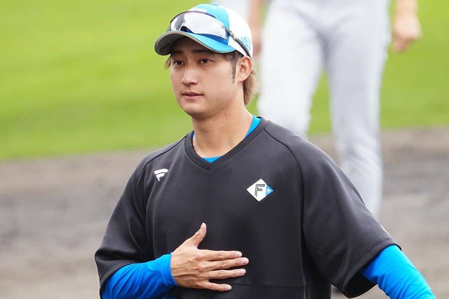 日本ハム淺間大基が左足骨折、手術へ　OP戦守備で負傷「現実を受け止め前に」