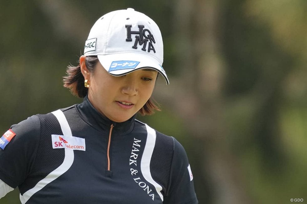 イ・ボミは44位発進に涙流す 「うまくプレーできなかった」