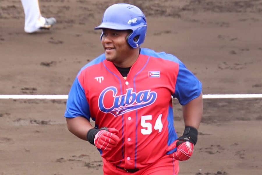 キューバvsオランダでWBC開幕　デスパイネ故障で急遽先発落ち…バレンティンは6番