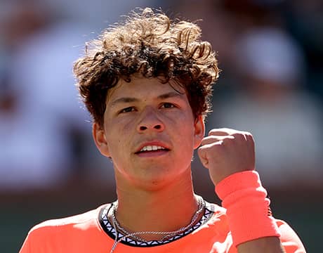 20歳シェルトン 大会初白星