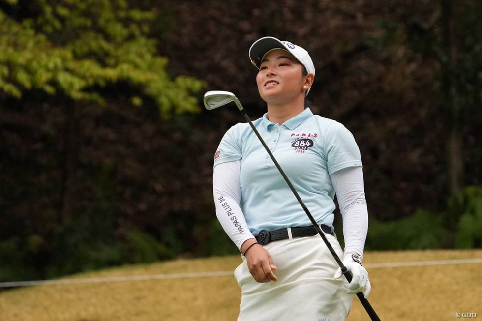 ルーキー平岡瑠依が上位争い 名前の由来とピアスのこだわり