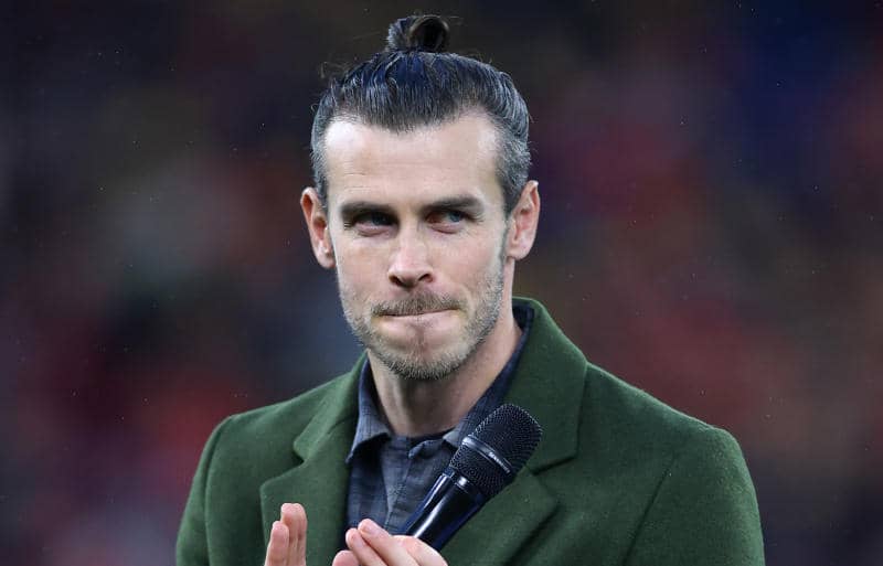 ベイルが引退後初めて母国ファンの前に！　惜別スピーチ…「これからも選手を応援して」