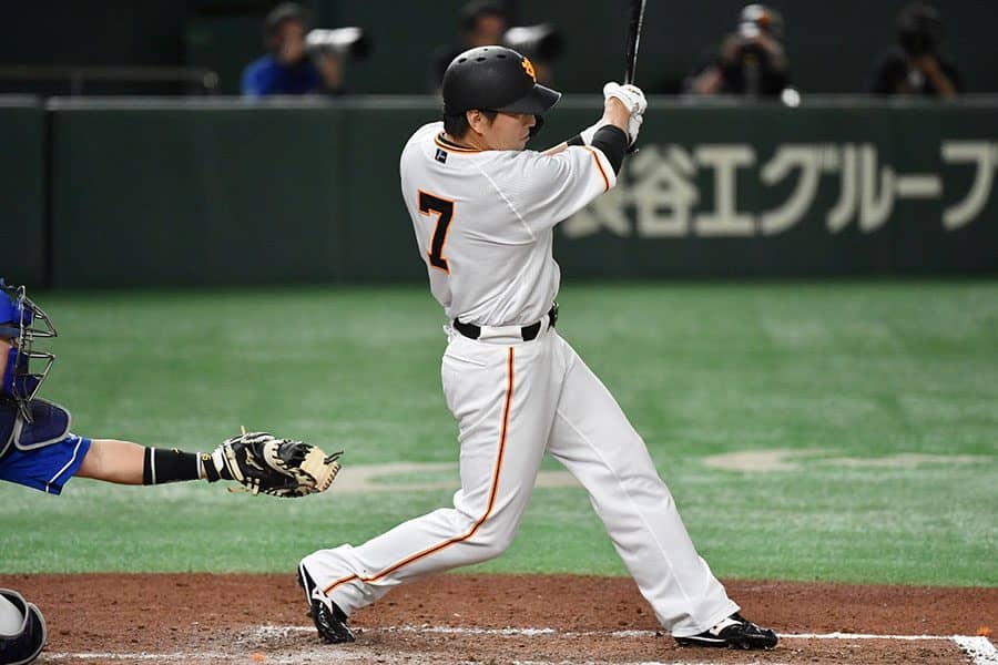 長野久義、巨人復帰後初安打は貴重な勝ち越し打 代打で一撃…スタンド大 