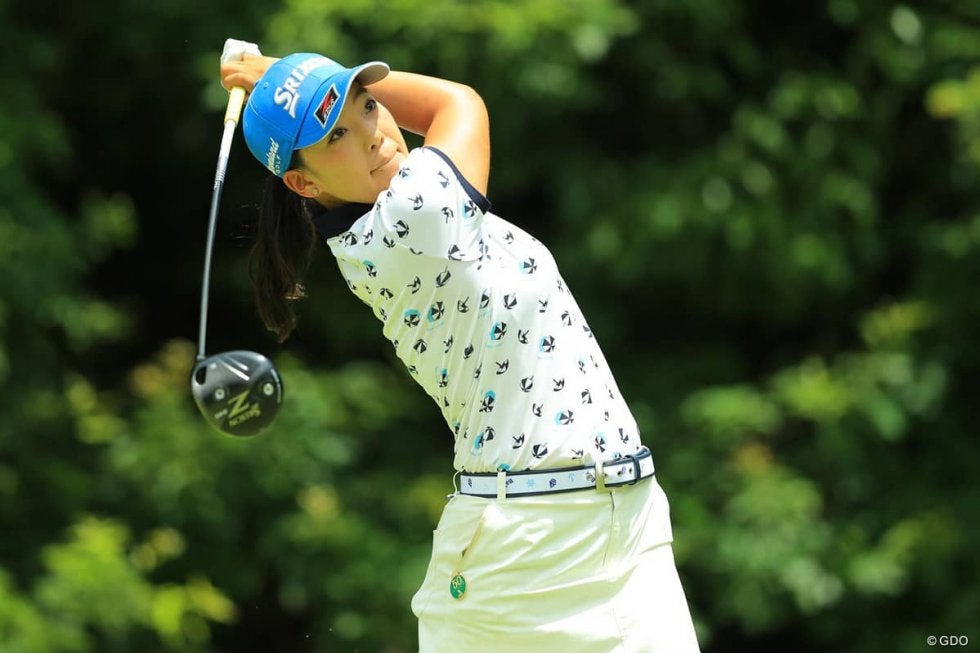 北村響が9年ぶりツアー2勝目 36ホール決戦制す／女子下部