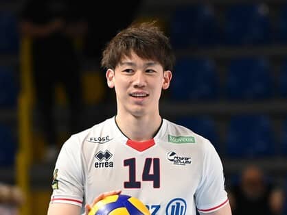 【新連載】石川祐希がミラノで「まだ答えを見つけられていない」こと　髙橋藍とは対決後に「仲が深まった」