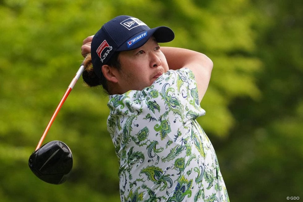 大槻智春ら3人がエアトリとスポンサー契約