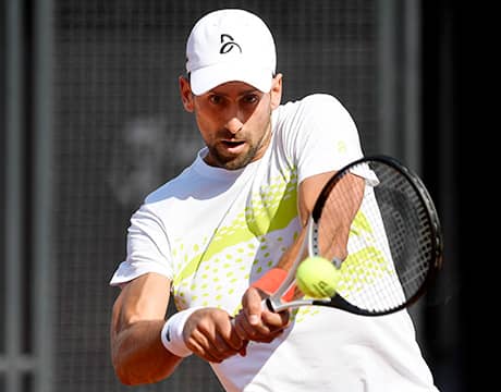 不安抱えるジョコ 連覇狙う