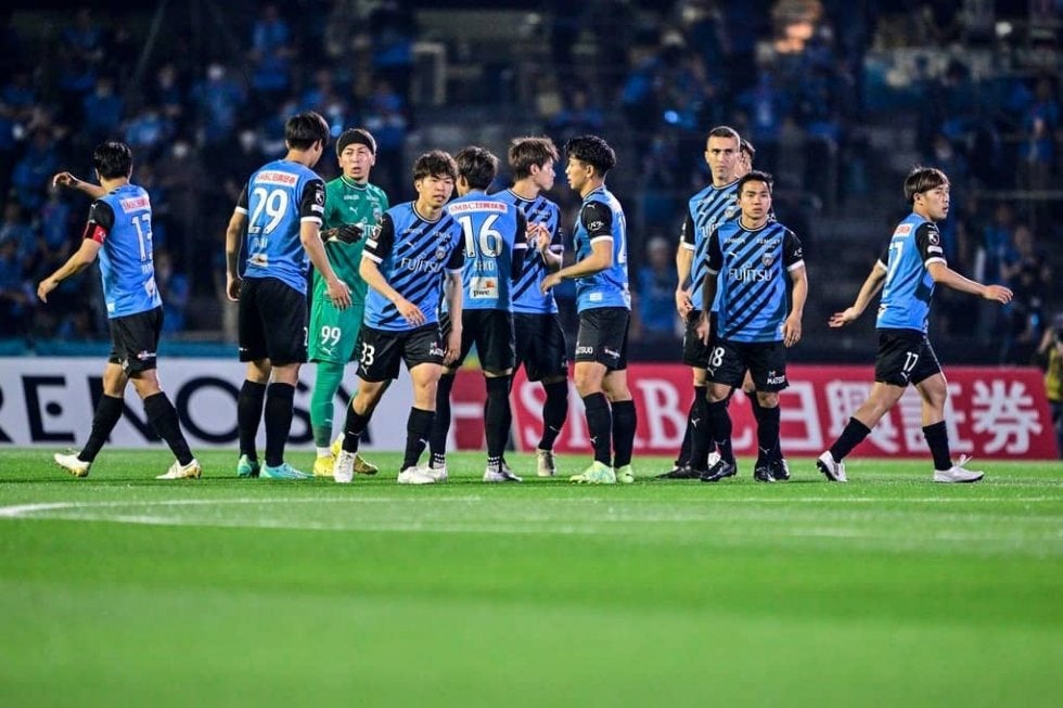 「Jリーガーの引退後の指南書となる動画」J1川崎が公開した「所属選手の2ndキャリア密着映像」が大反響！ かつてのDFのサラリーマン姿や引退後の葛藤に心を掴まれるファン続々