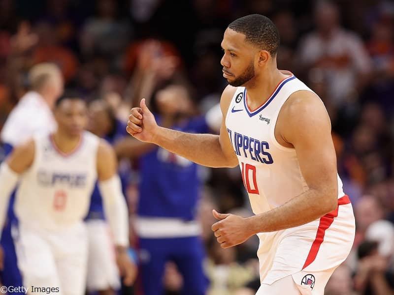 クリッパーズ退団となった経験豊富なガードのエリック・ゴードンがサンズと契約合意 バスケットボール スポーツブル (スポブル)