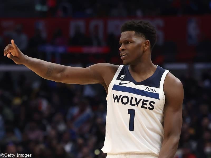 2020年の”ドラ1”アンソニー・エドワーズがウルブズと最高額の延長契約に合意 バスケットボール スポーツブル (スポブル)