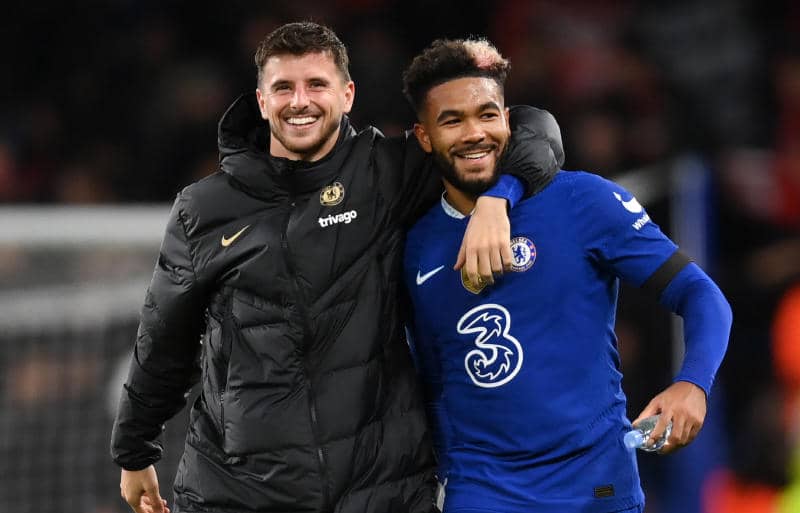 リース・ジェームズ、移籍のマウントに「君のハートはこれからも青色だ！」 苦楽ともの“兄弟”にメッセージ サッカー スポーツブル (スポブル)