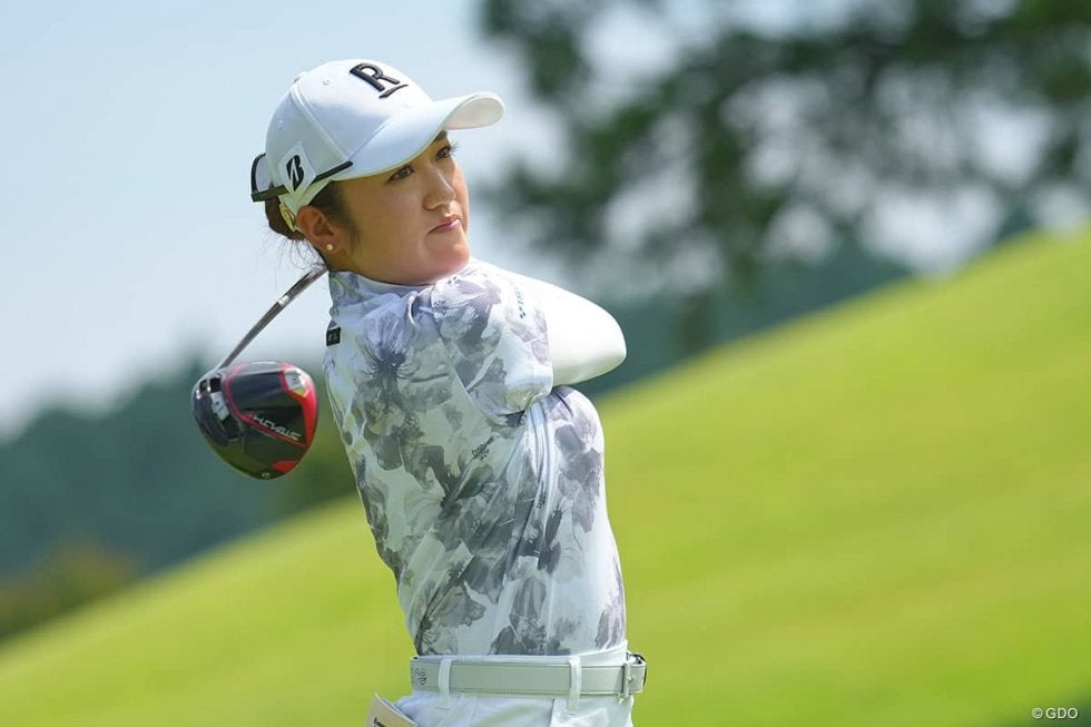 稲見萌寧は暫定9位浮上も「あと8ホールしかない」