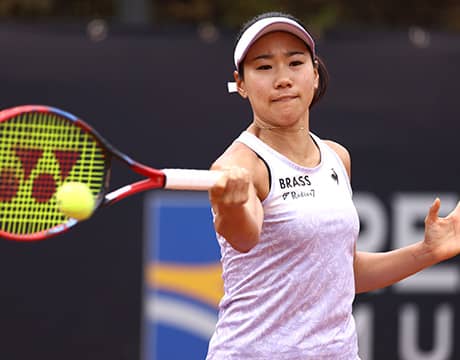 日比野菜緒、単複で初戦敗退