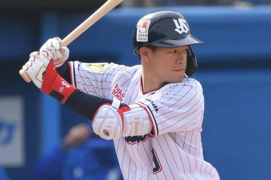 ヤクルトが塩見を登録　前日にはサンタナ抹消…楽天は松井裕が復帰、27日の公示