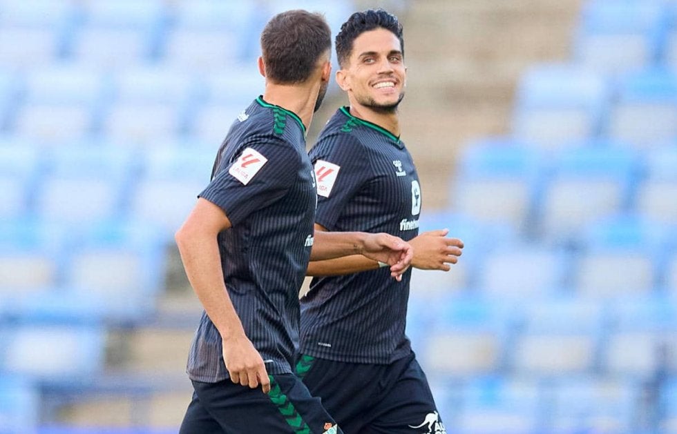 ハーフウェーラインからの直接FK弾！ベティス帰還のバルトラがプレミア復帰のバーンリーから驚愕の一撃