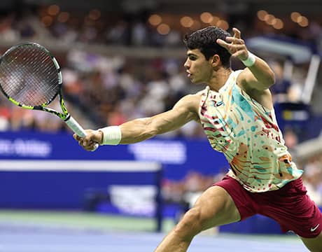 王者アルカラス 相手途中棄権で2回戦へ