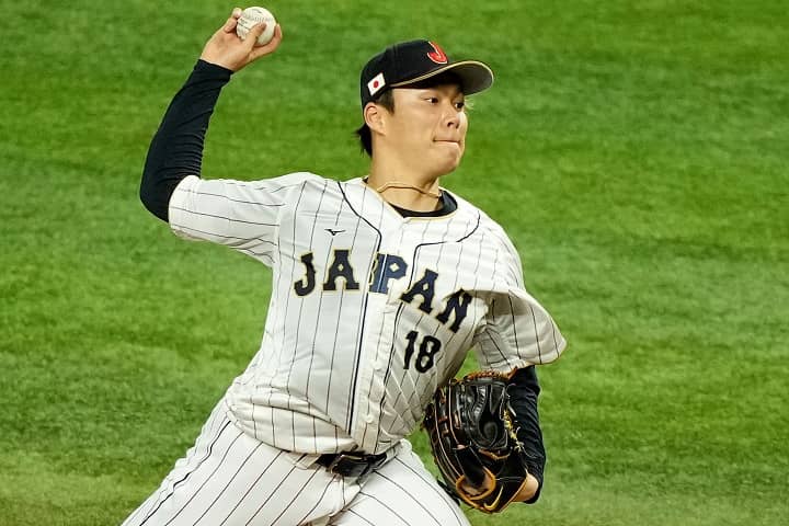 ドジャースが山本由伸に熱視線？現地メディアは右腕を「MLBのエース候補だ」と高評価