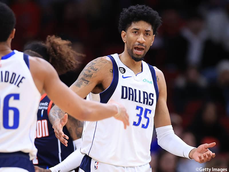 インサイドのウッド加入のレイカーズ…スターターには八村塁を抜擢か