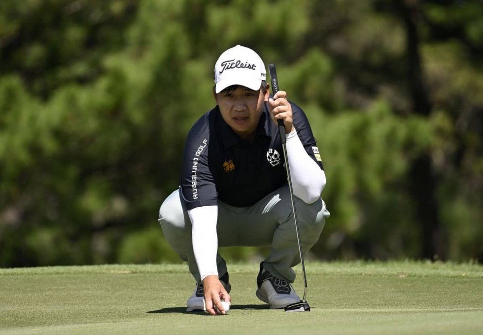 プーム・サクサンシン単独首位 連覇かかるスマイス2打差2位