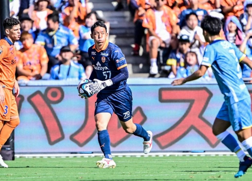 【清水GK権田修一が静岡ダービーで感じたJ1昇格への心得(2)】磐田に勝利も、重要なのは次戦以降。“町田戦後”を糧に、重要な試合直後の「一歩が出なくなる」を防ぐため