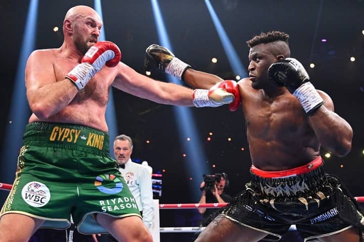 タイソン、C・ロナウドに、エミネムも！ サウジで実現したボクシングイベントに米記者も感嘆「こんなものを見たことない」