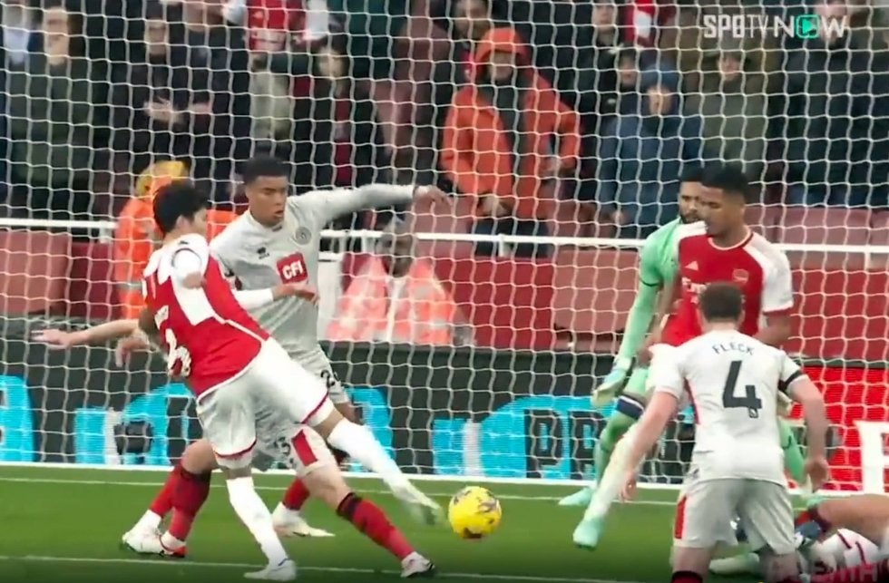 「僕らもすごく嬉しい」冨安健洋のアーセナル初ゴールを初主将サカも喜ぶ！「超最高のやつでみんな大好き」と人間性も賞賛