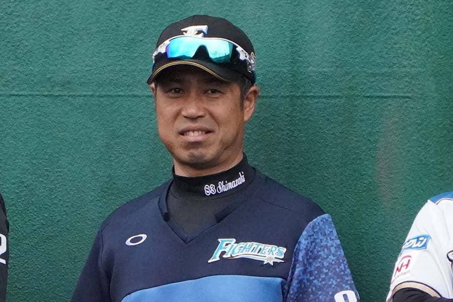 日本ハム、コーチ3人の退任を発表 島崎毅氏、渡辺浩司氏、山中潔氏と