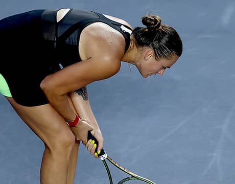 最終戦のコート「革のよう」