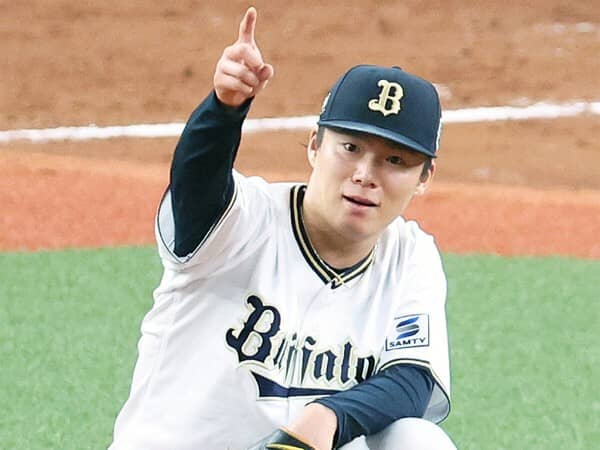 等身大タペストリー　山本由伸 山本由伸 等身大タペストリー