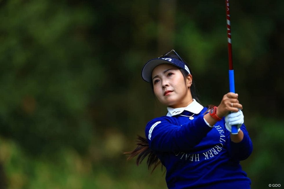 思い出す13歳の記憶 青木瀬令奈がなじみ深いコースで2位浮上