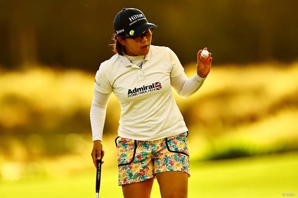 岡本綾子以来36年ぶり賞金女王へ 畑岡奈紗は3億円ゲットなるか