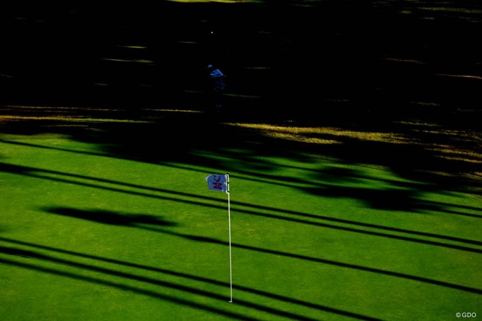 水没の惨劇から“夏”の高麗芝に仕上がるまで 女子最終戦コースの舞台裏