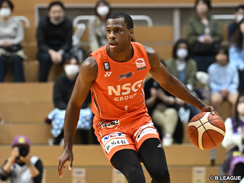 B2新潟が新外国籍ニューカークとの契約解除「痛みに耐えながら貢献してくれた」