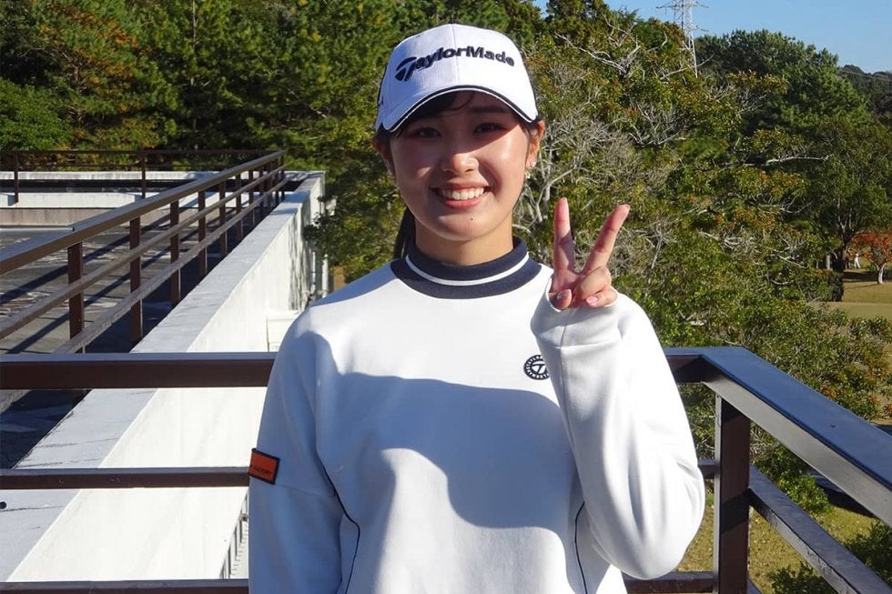 ルーキー吉澤柚月が裏街道から17位 “プロの試合”で自信の「68」