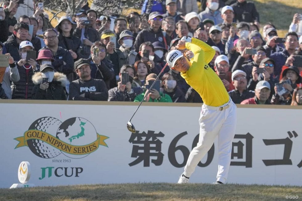 蝉川泰果が大会最年少V シーズン最終戦でツアー4勝目
