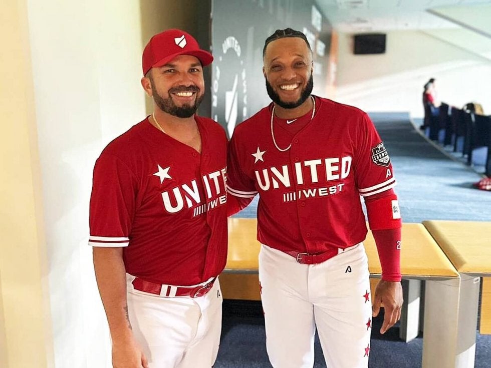 謎だらけの中東初のプロ野球「ベースボール・ユナイテッド」 元日本ハム・ミラバルが語るリーグの正体