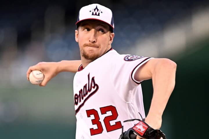 22億超えの好条件引き出す！ 阿部・巨人の関心も噂された韓国20勝助っ人がメジャー復帰「逆輸入の流れは防げない」