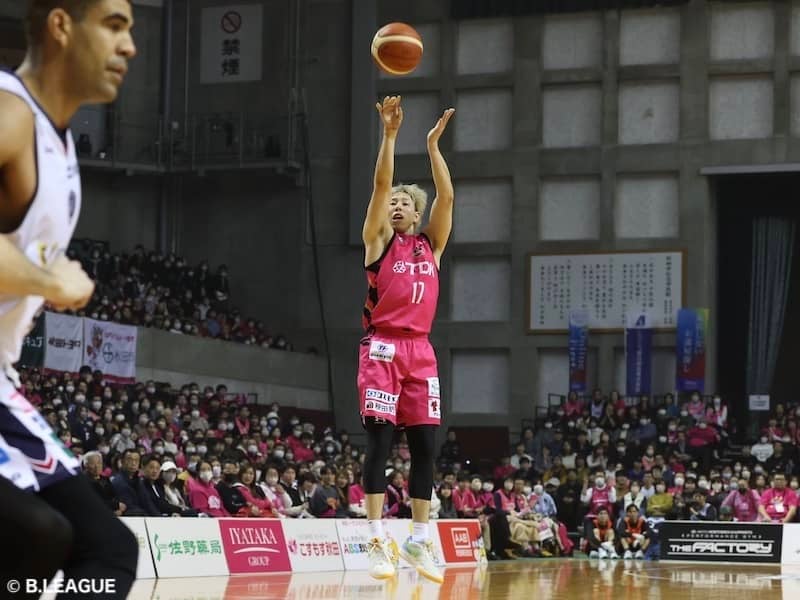 土壇場で中山拓哉が躍動して秋田が大逆転…河村勇輝はダブルダブルも横浜BCは2連敗に