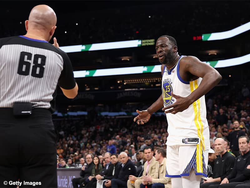 試合中に強烈ラリアット繰り出し一発退場…グリーンが渡邊雄太所属のサンズ戦で大暴れ