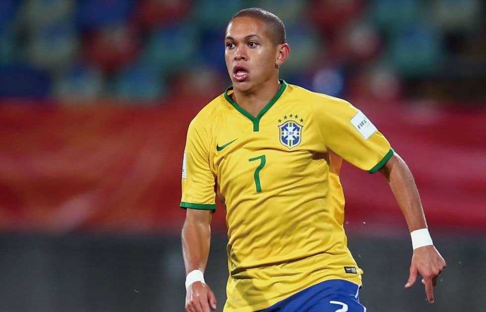 V長崎がマルコス・ギリェルメと契約更新！ 今夏加入で15試合出場…元U20ブラジル代表の28歳MF サッカー スポーツブル (スポブル)