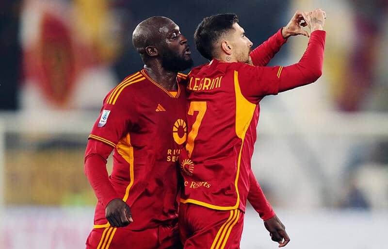 ポリターノ愚行退場の9人ナポリ、モウリーニョ采配的中のローマがデルビー・デル・ソーレ制す【セリエA】 サッカー スポーツブル (スポブル)