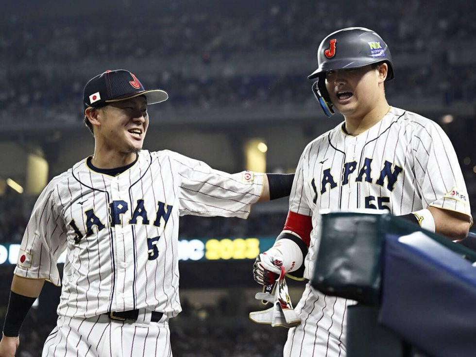 「これはいよいよ逃げられん」WBC準決勝で牧原大成が明かす幻となった代打でバント「失敗したらパスポートを捨てなきゃ。日本には帰れん」