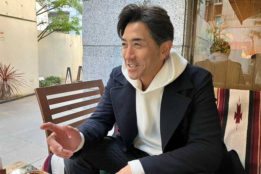 6度の保留で“銭ゲバ”と酷評　無言の2時間は「地獄ですよ」…前代未聞の契約更改