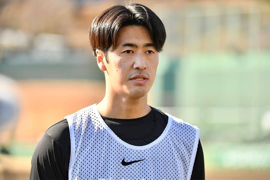 キャッチボールで「グラブが壊れる」　巨人ドラ1の剛速球…同僚が証言「手が痛かった」