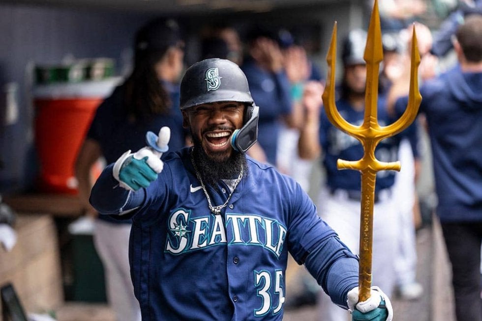 MLB】「愛されキャラの人気者」新加入テオスカー・ヘルナンデスを公式