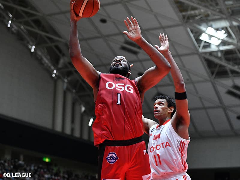 三遠がA東京との東中首位決戦を制す…22得点のラベナ含む先発5名が2ケタ得点で貢献