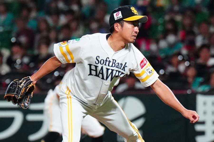 鷹から戦力外も「存在は大きい」　OB注目…V奪還に欠かせない「天敵封じ」の復活