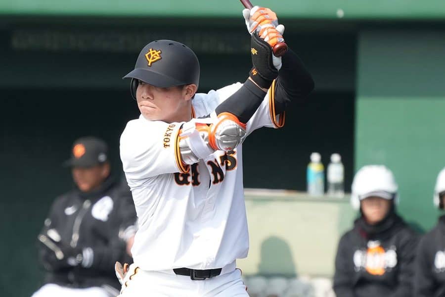 巨人逸材24歳に衝撃「新人とは思えない」　3安打5打点で高まる期待「センター獲って」